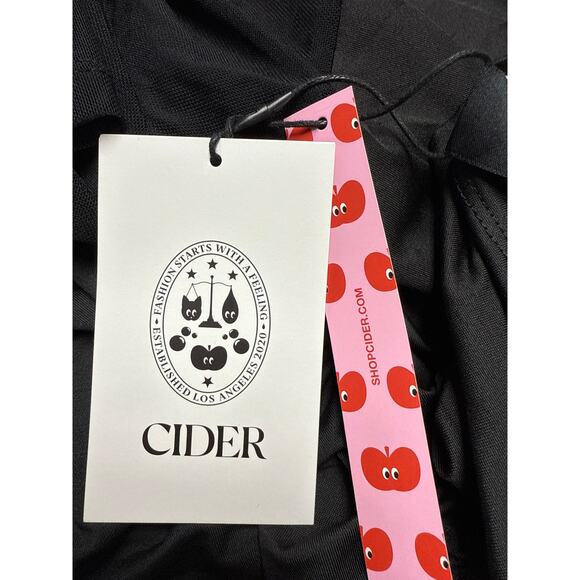 NWT Cider Black Sexy Cut Out Top Plus Size 3XL Ruching Sheer Shoulder Club - Picture 3 of 6